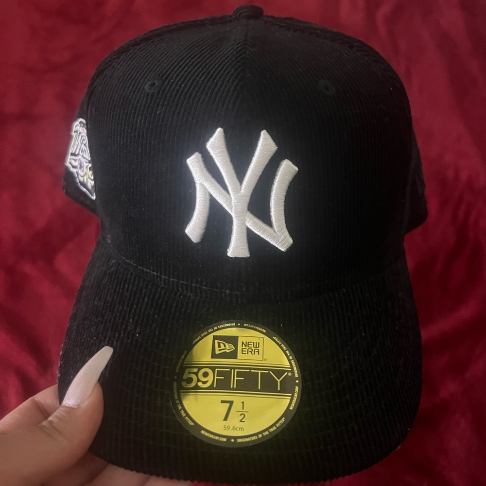 71/2 corduroy exclusive fitted New York Yankees
